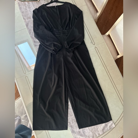 SHEIN Women’s Wide Leg Jumpsuit - Picture 13 of 16